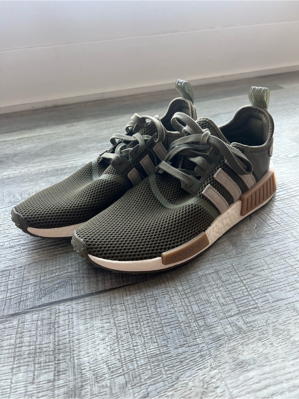 Adidas NMD_R1 Olive Green Sneakers Men’s Size 9.5